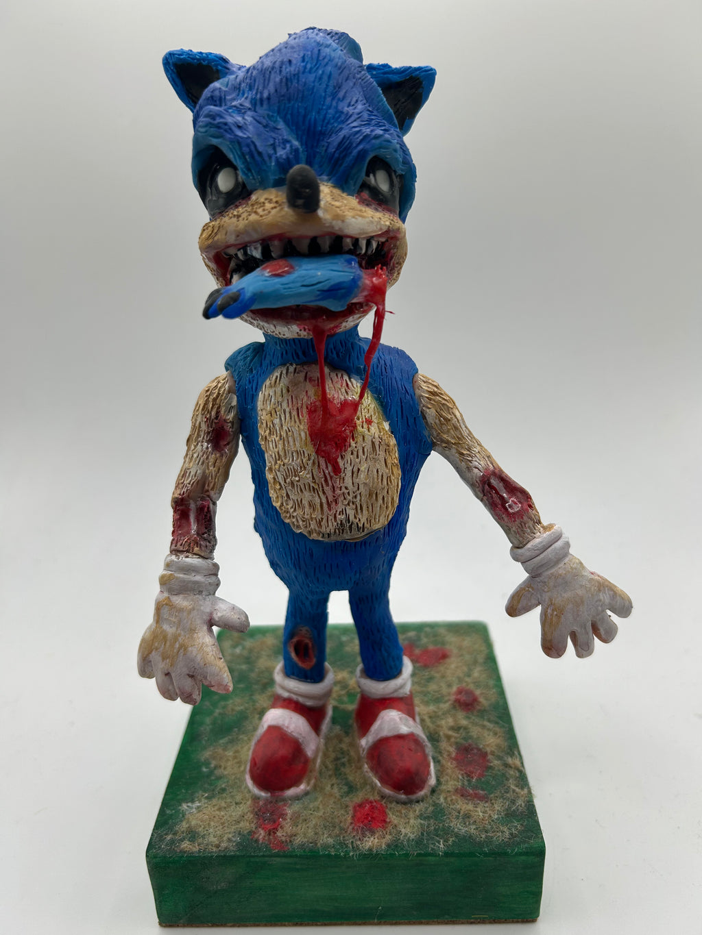 Polymer clay zombie Sonic
